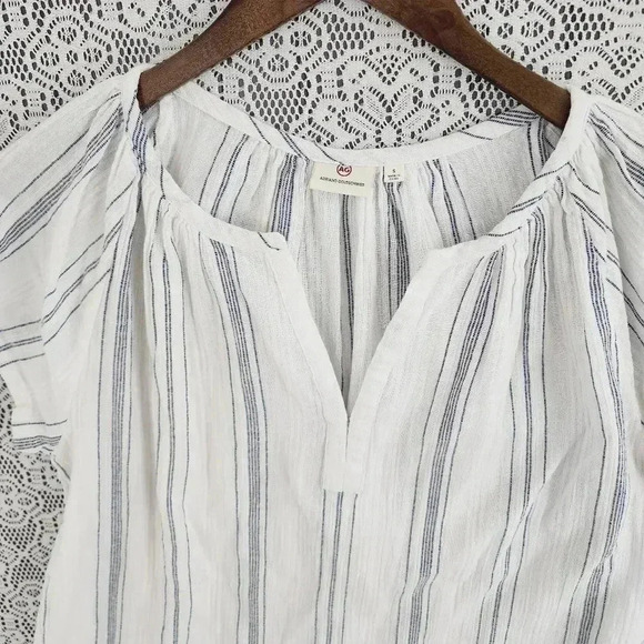 Ag Adriano Goldschmied Striped short sleeve crewneck slit blouse S - Picture 3 of 7